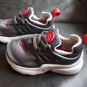 Dark Gray Nike sneakers - toddler size 7